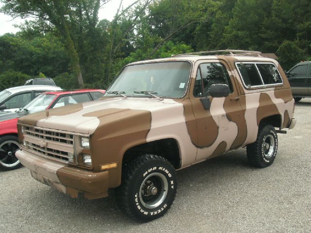 1986 Chevrolet Blazer Ram 3500 Diesel 2-WD