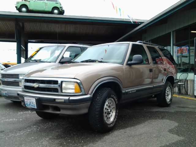 1997 Chevrolet Blazer Supercab SRW 4X
