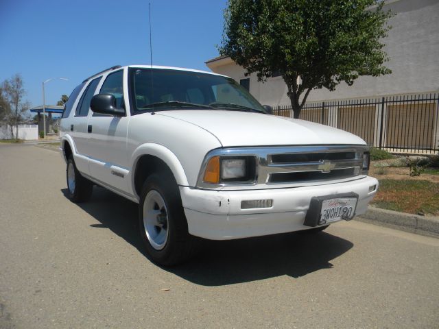 1997 Chevrolet Blazer Crew Denali