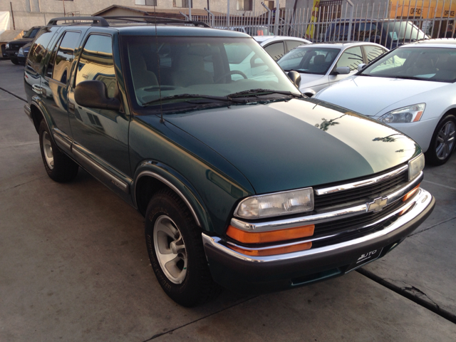 1998 Chevrolet Blazer Crew Denali