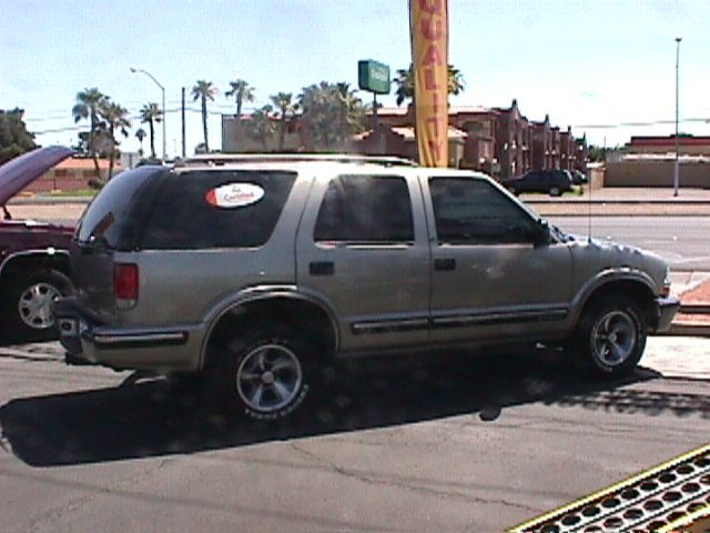 1998 Chevrolet Blazer Crew Denali