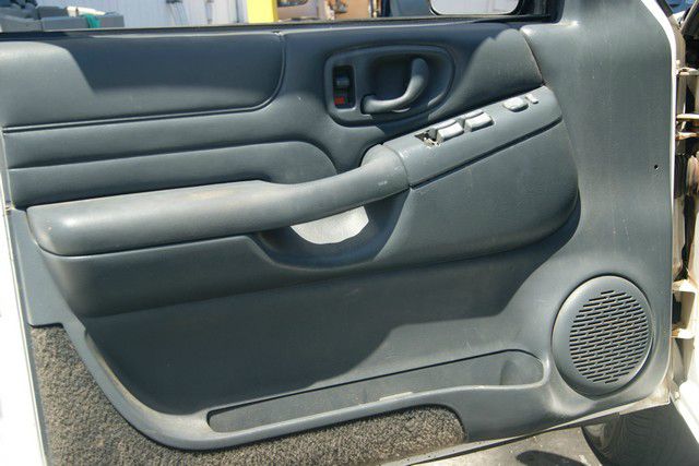 1998 Chevrolet Blazer Crew Denali