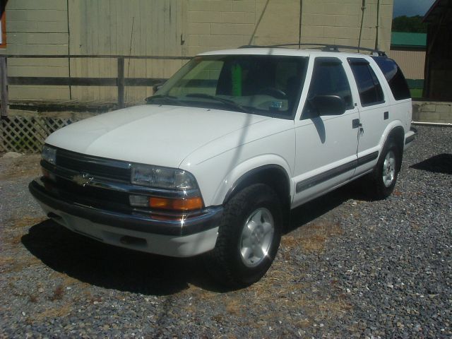 1999 Chevrolet Blazer Camry LE