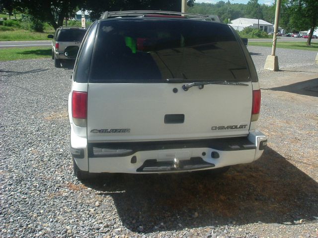 1999 Chevrolet Blazer Camry LE