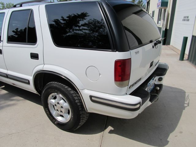 1999 Chevrolet Blazer Camry LE