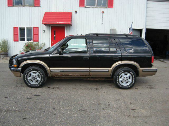 1999 Chevrolet Blazer Camry LE