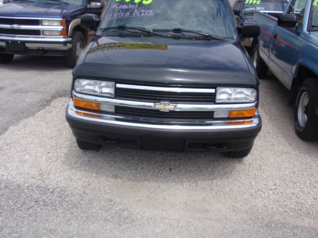 1999 Chevrolet Blazer Camry LE