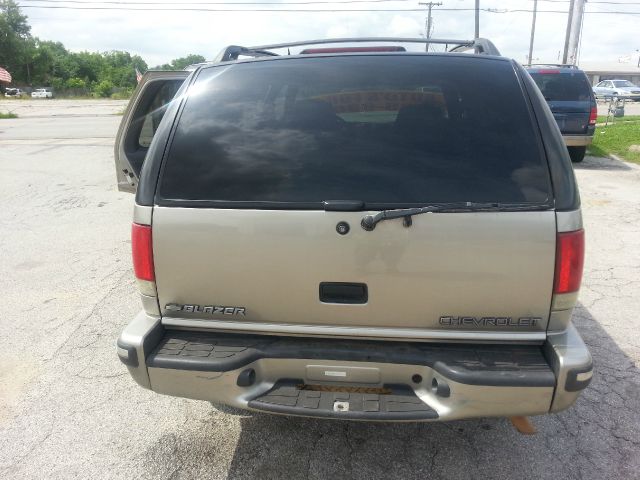 1999 Chevrolet Blazer Camry LE