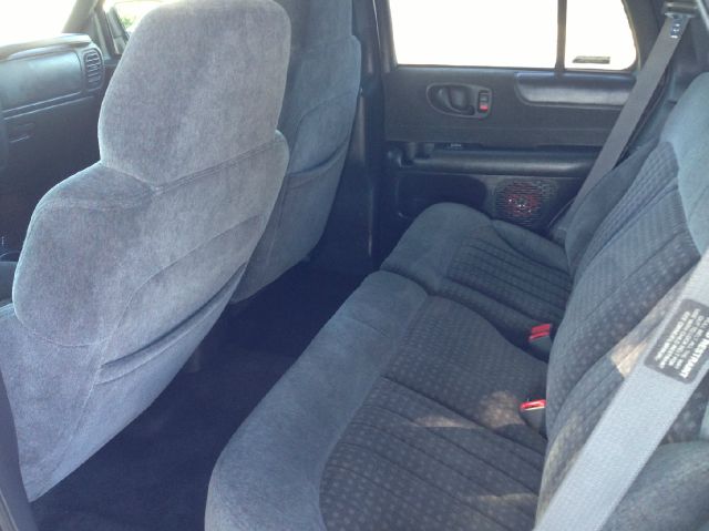 1999 Chevrolet Blazer Camry LE