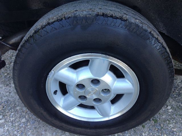 1999 Chevrolet Blazer Camry LE