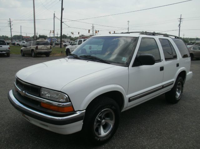 2000 Chevrolet Blazer Hatchback 4door