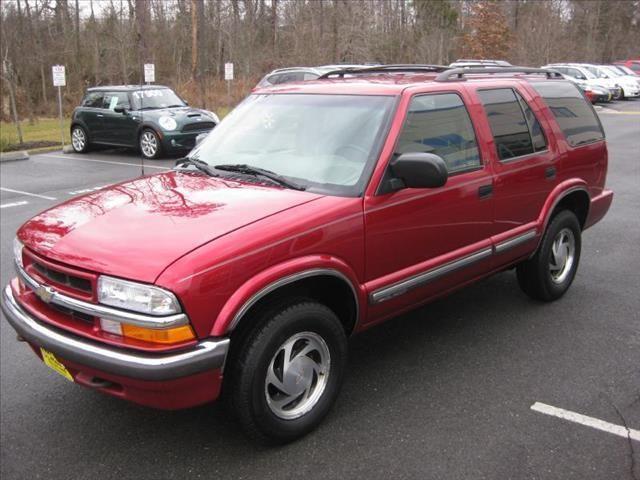 2000 Chevrolet Blazer Luxury 4WD W/ RES