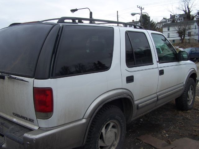 2000 Chevrolet Blazer Unknown