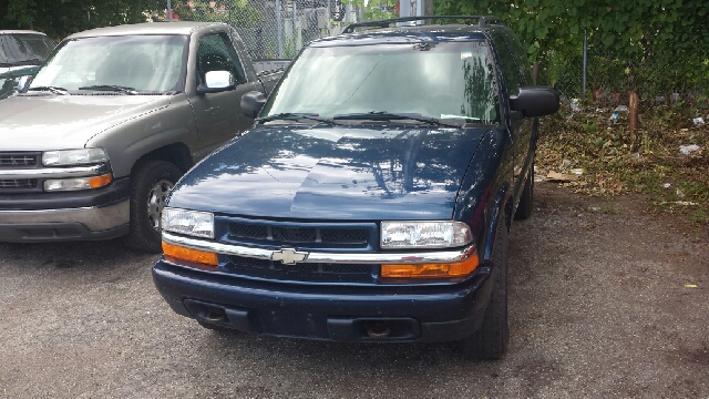 2000 Chevrolet Blazer Laramie Heavy DUTY Dually
