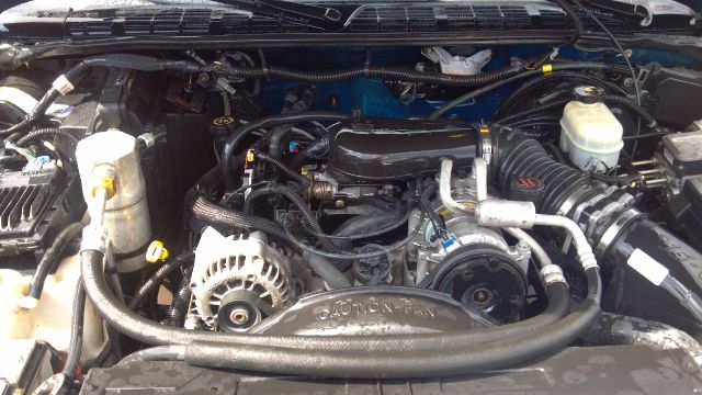 2000 Chevrolet Blazer Laramie Heavy DUTY Dually