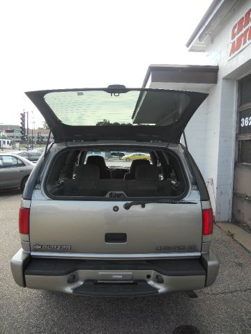 2000 Chevrolet Blazer Camry LE