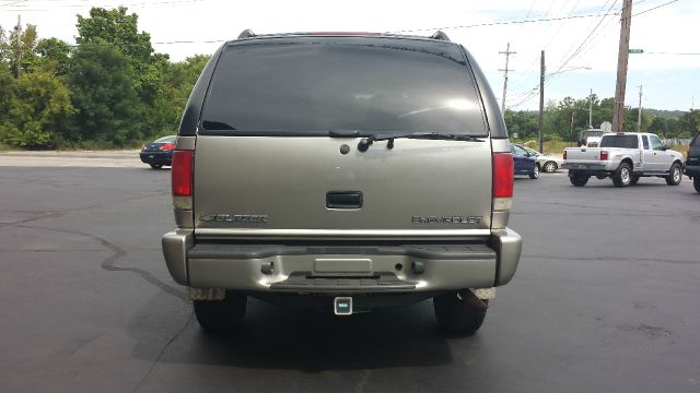 2000 Chevrolet Blazer Camry LE