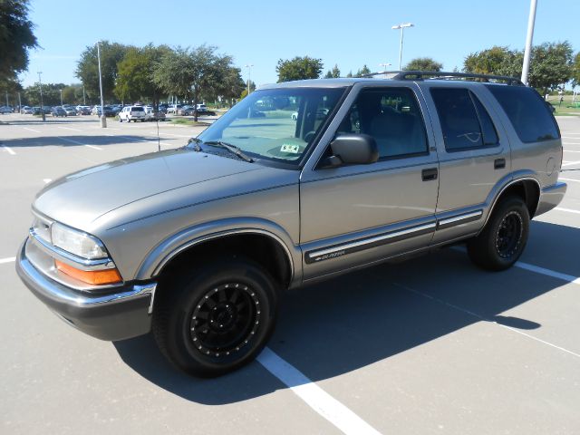 2000 Chevrolet Blazer EXT CAB XLT 4X4 4.