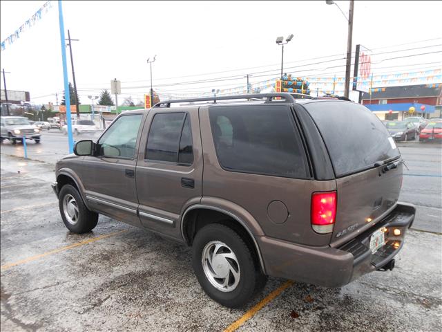 2000 Chevrolet Blazer SL1