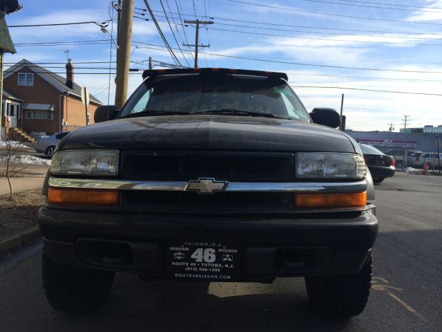 2000 Chevrolet Blazer Laramie Heavy DUTY Dually