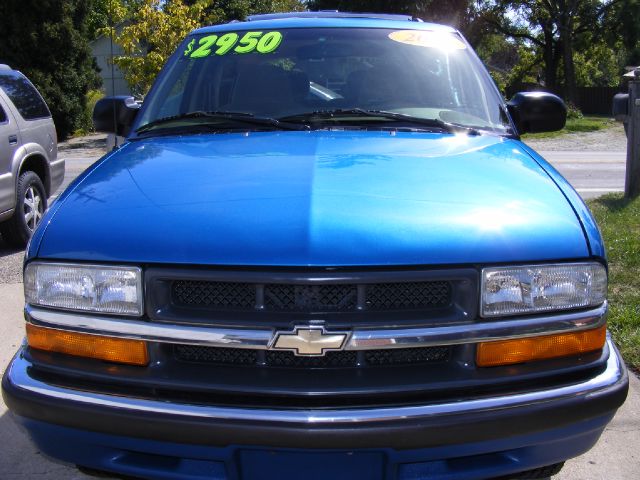 2000 Chevrolet Blazer 2WD QUAD CAB 140.5 ST