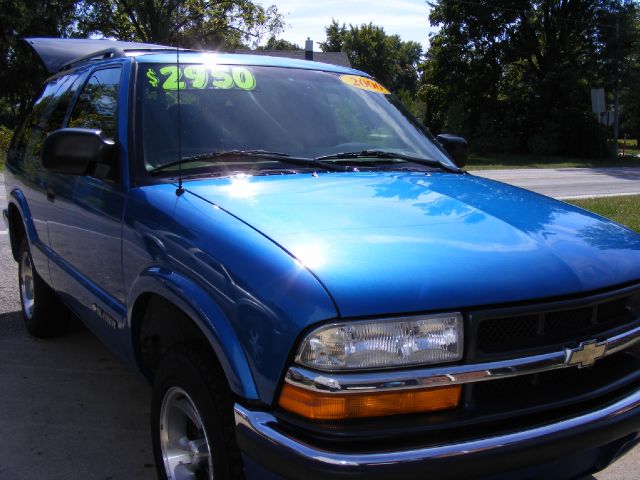2000 Chevrolet Blazer 2WD QUAD CAB 140.5 ST