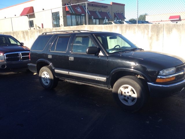 2000 Chevrolet Blazer Camry LE