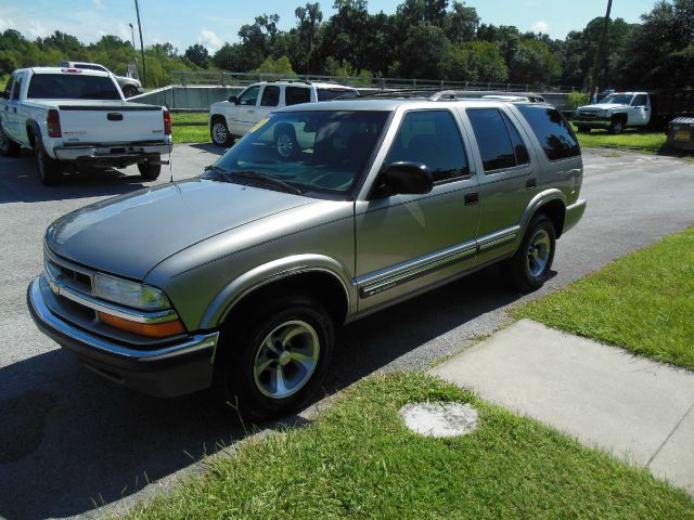 2000 Chevrolet Blazer Laramie Heavy DUTY Dually