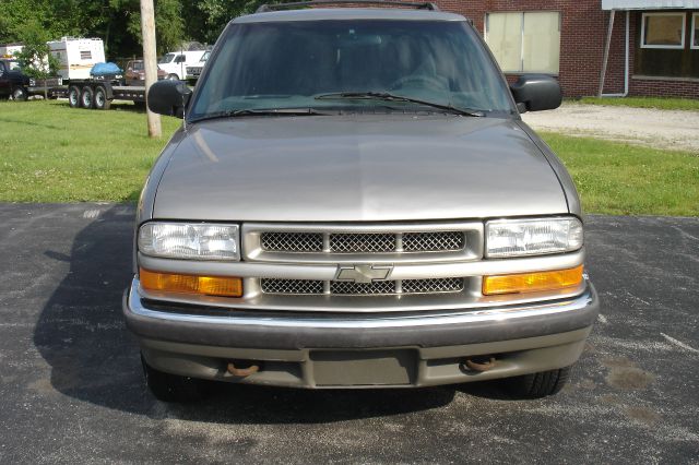 2000 Chevrolet Blazer Camry LE