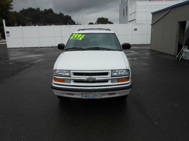 2000 Chevrolet Blazer Laramie Heavy DUTY Dually