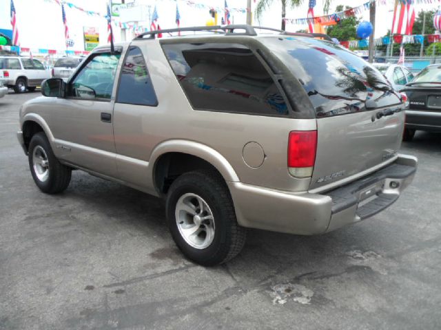 2000 Chevrolet Blazer 2WD QUAD CAB 140.5 ST