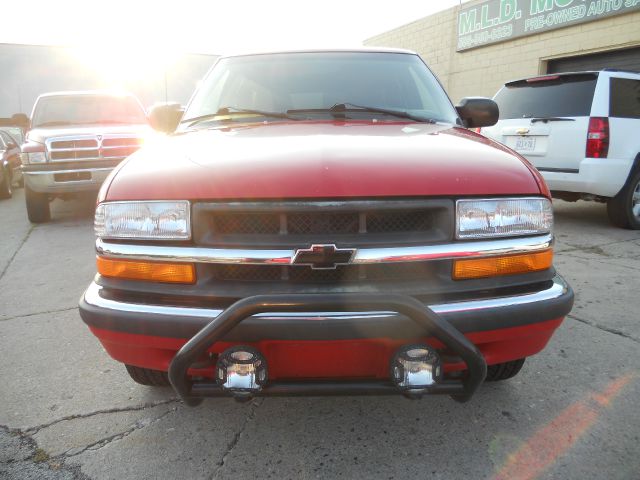 2000 Chevrolet Blazer Camry LE