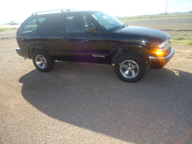 2001 Chevrolet Blazer 2WD QUAD CAB 140.5 ST