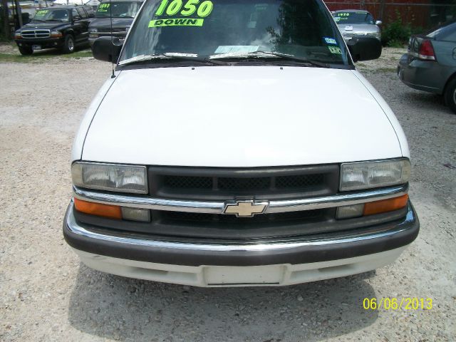 2001 Chevrolet Blazer EXT CAB XLT 4X4 4.
