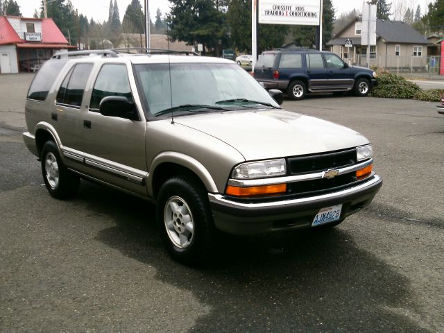 2001 Chevrolet Blazer Camry LE