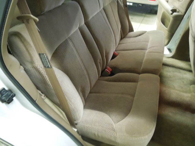 2001 Chevrolet Blazer Luxury 4WD W/ RES