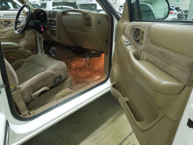 2001 Chevrolet Blazer Luxury 4WD W/ RES