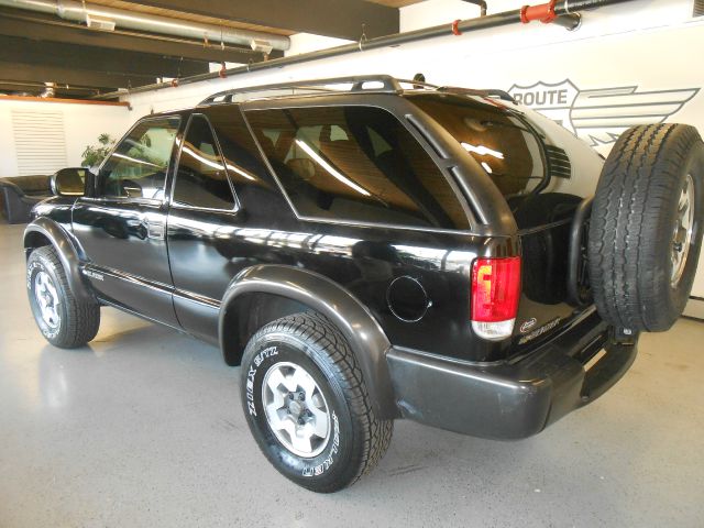 2001 Chevrolet Blazer Laramie Heavy DUTY Dually