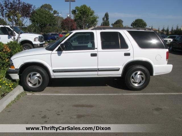 2001 Chevrolet Blazer Laramie Heavy DUTY Dually