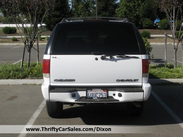 2001 Chevrolet Blazer Laramie Heavy DUTY Dually