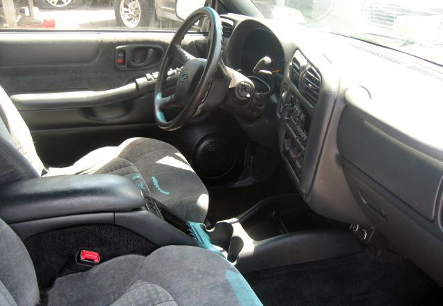 2001 Chevrolet Blazer Camry LE