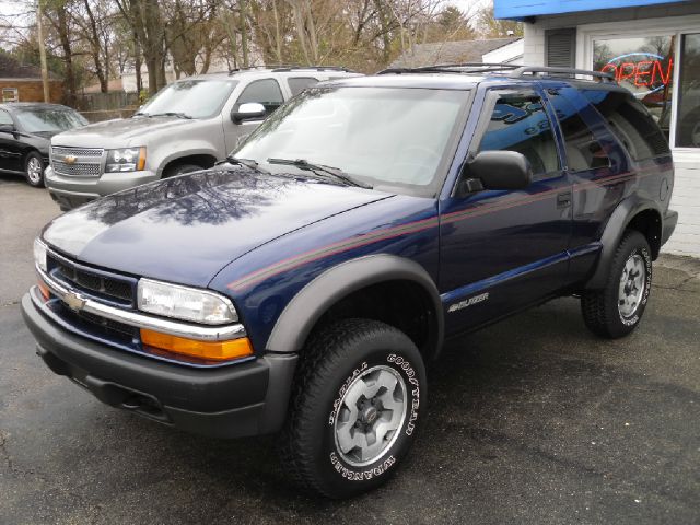 2001 Chevrolet Blazer Laramie Heavy DUTY Dually