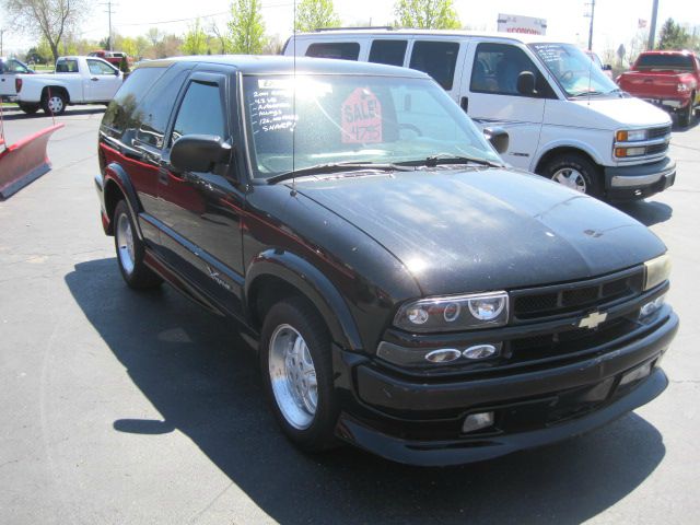 2001 Chevrolet Blazer Crew Cab FX4 4WD