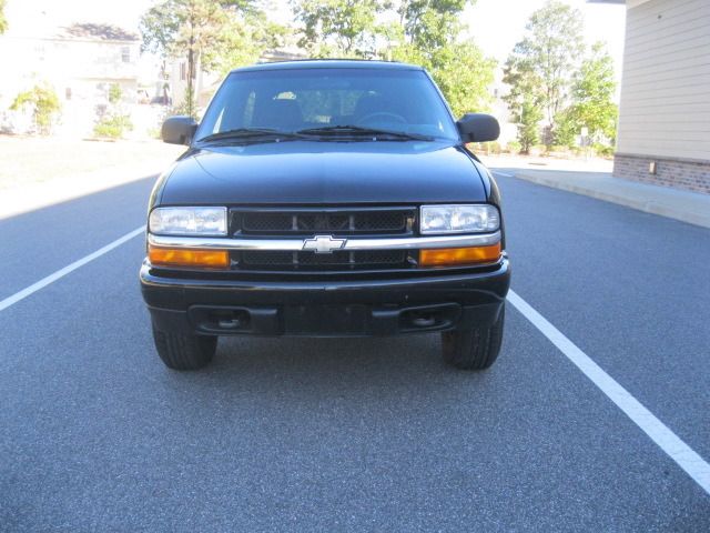 2001 Chevrolet Blazer Laramie Heavy DUTY Dually
