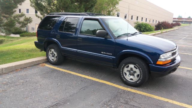 2002 Chevrolet Blazer AWD A SR