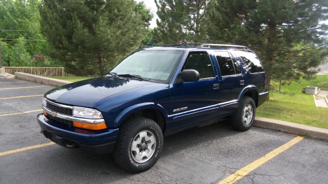 2002 Chevrolet Blazer AWD A SR