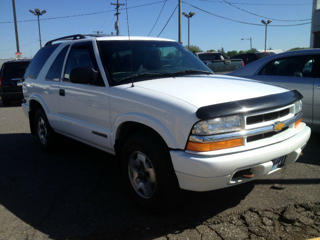 2002 Chevrolet Blazer AWD A SR