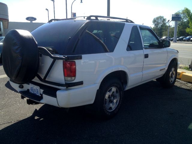 2002 Chevrolet Blazer AWD A SR