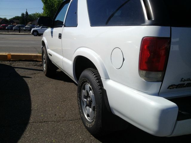 2002 Chevrolet Blazer AWD A SR