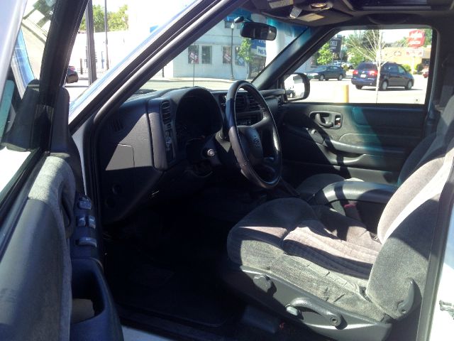 2002 Chevrolet Blazer AWD A SR